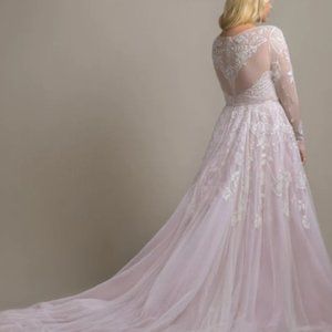 Designer Wedding Dress - Hayley Paige